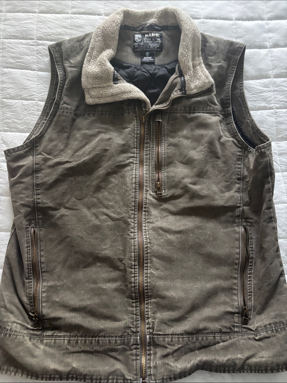 KUHL Men's Olive Brown Sherpa-Lined Utility Vest